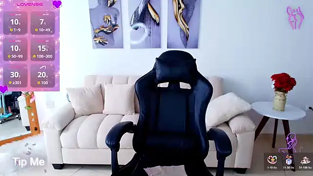 Cristina Ferreir online show from April 2026 02:39:01 PM