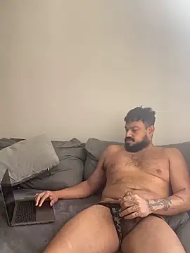 latinCuplex online show from February 2026 12:01:02 PM