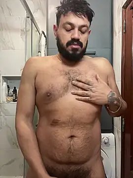 latinCuplex online show from February 2026 09:43:01 AM