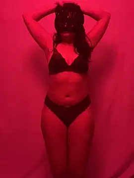 Snapshot of Leonoraaa chatting on March 2026 12:58:02 AM Leonoraaa online show from March 2026 12:58:02 AM