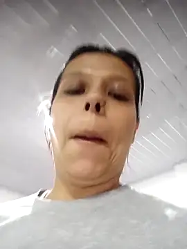 RossyAlvarez online show from February 2026 11:08:01 PM