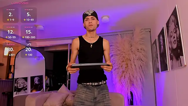 LennerCollins  online show from July 2026 05:25:02 AM