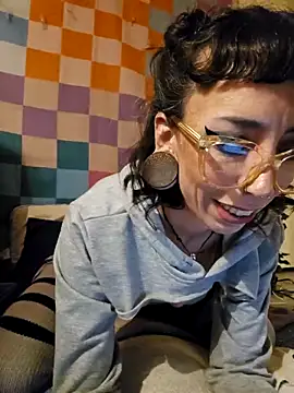 xxEMMxxx online show from March 2026 05:57:02 AM