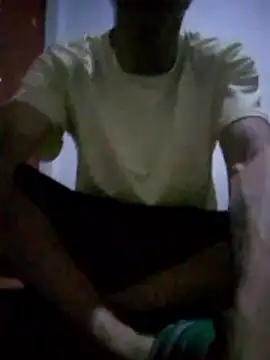 angelguere online show from March 2026 02:07:02 AM