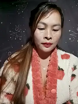 Snapshot of Bling_sexy chatting on January 2026 06:40:02 AM Bling sexy online show from January 2026 06:40:02 AM