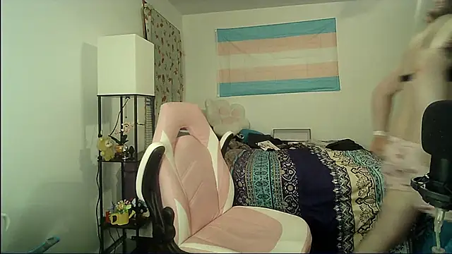 VanFairy526 online show from May 2026 10:01:01 AM