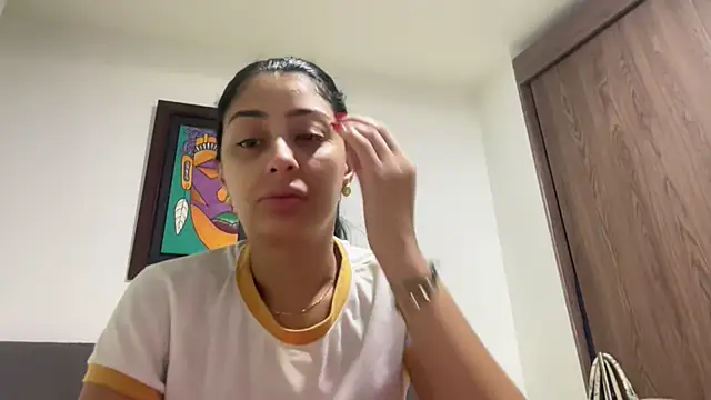 Snapshot of AbrilSantosxo chatting on June 2026 01:45:02 PM AbrilSantosxo online show from June 2026 01:45:02 PM