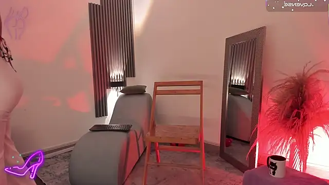 fransheskarossi online show from January 2026 01:27:02 PM