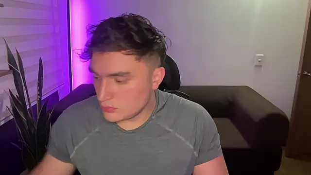 Robyn Rocki online show from February 2026 03:29:01 PM