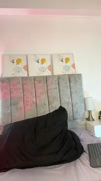 Alexander Connor online show from February 2026 09:30:02 PM