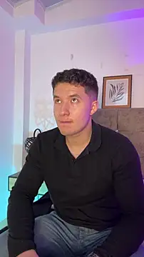 Alexander Connor online show from March 2026 12:33:01 PM