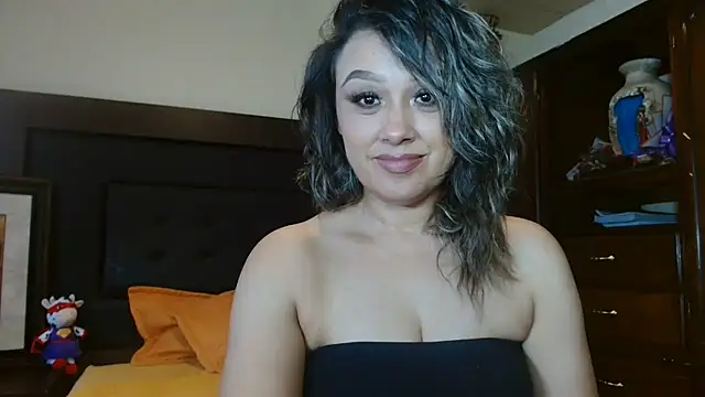aitanalove  online show from July 2026 11:24:01 PM