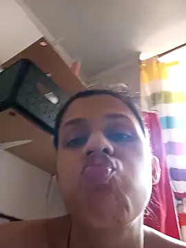 mitzukywinteer online show from February 2026 05:28:01 PM