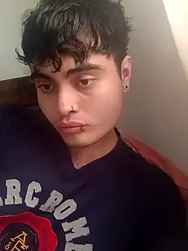 Alex hotter online show from January 2026 07:39:01 PM