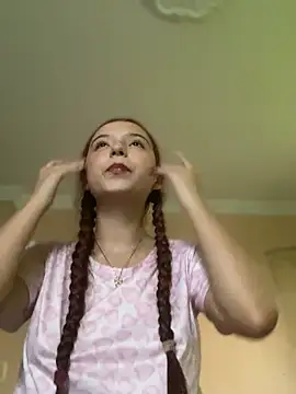 Carithooo online show from February 2026 10:59:01 PM