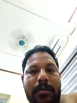 Nachuzz9301 online show from January 2026 04:05:02 AM