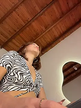 Snapshot of Alison_Ivanova chatting on February 2026 03:46:02 AM Alison Ivanova online show from February 2026 03:46:02 AM