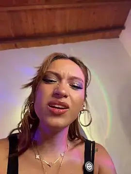 Snapshot of Alison_Ivanova chatting on April 2026 07:09:02 AM Alison Ivanova online show from April 2026 07:09:02 AM