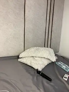 lilithdya online show from February 2026 11:12:01 PM