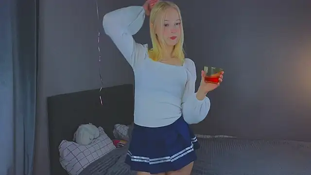 Kamilife online show from February 2026 05:03:02 AM