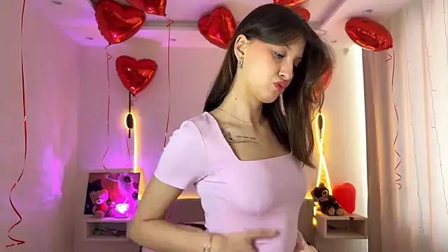 LouiseChavez online show from February 2026 08:13:01 AM