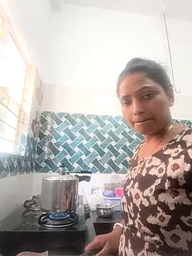 Snapshot of Hot-Tinaa chatting on February 2026 08:22:01 AM Hot-Tinaa online show from February 2026 08:22:01 AM