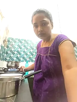 Snapshot of Hot-Tinaa chatting on February 2026 03:18:01 AM Hot-Tinaa online show from February 2026 03:18:01 AM