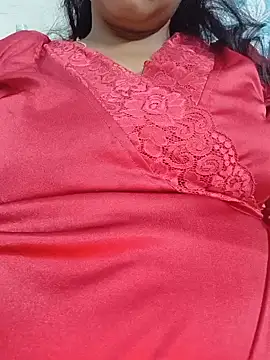 Hot-Tinaa online show from May 2026 12:16:01 AM
