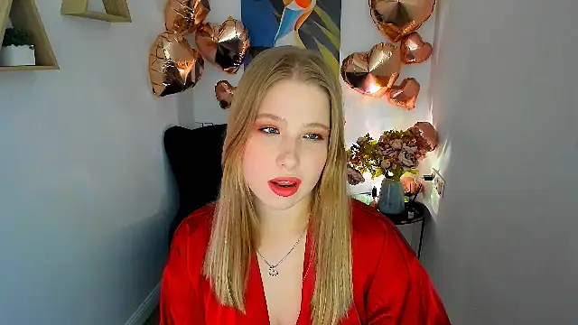 SweetDaylight online show from February 2026 07:45:01 PM