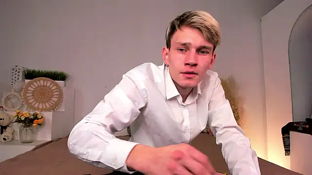 Volan Starts online show from February 2026 12:37:02 PM