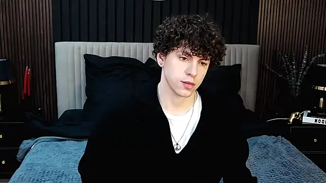 Snapshot of TylerGibson chatting on February 2026 03:16:02 AM TylerGibson online show from February 2026 03:16:02 AM