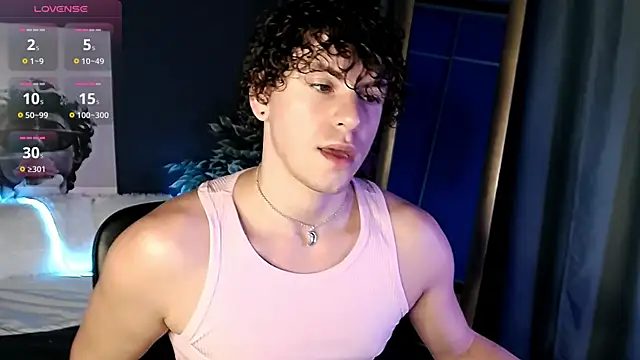 Snapshot of TylerGibson chatting on June 2026 03:31:01 AM TylerGibson online show from June 2026 03:31:01 AM