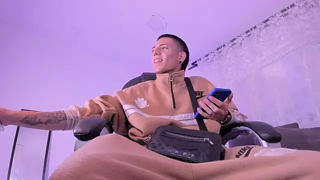 NickyyFlow online show from March 2026 10:37:01 PM