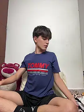 Naim TheKing online show from February 2026 05:22:02 AM