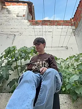 Naim TheKing online show from March 2026 09:50:01 PM