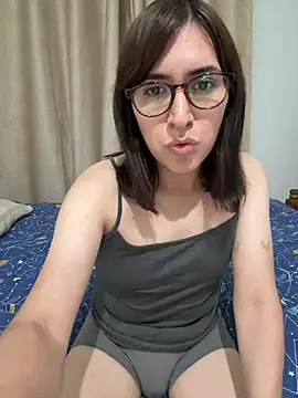 Snapshot of Eide-26 chatting on July 2026 03:22:02 AM Eide-26 online show from July 2026 03:22:02 AM