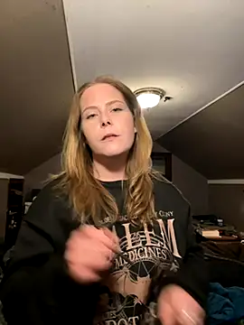 HazelFr33bird online show from October 2025 02:17:02 PM