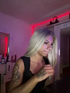 andyy x online show from April 2026 09:23:02 AM