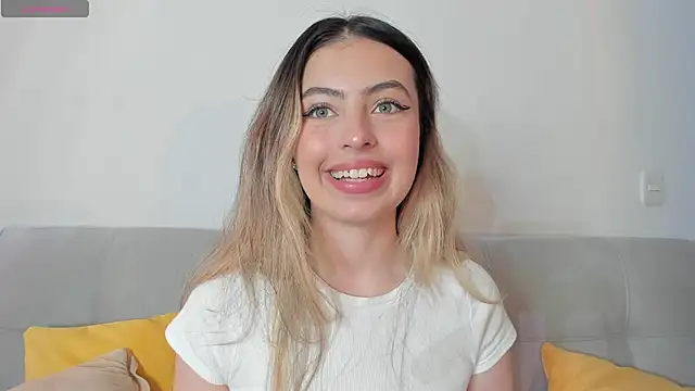 Fernanda aaaa online show from February 2026 01:58:01 PM