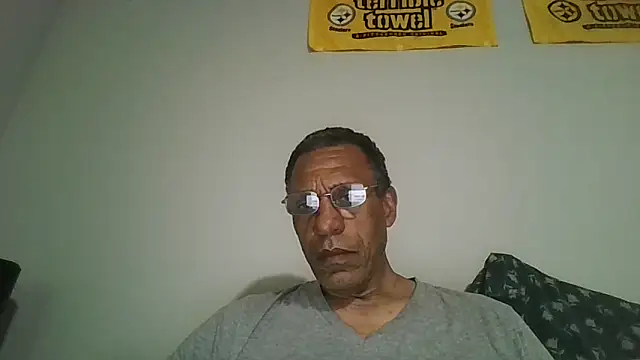 swimmer2496 online show from April 2026 07:13:02 AM