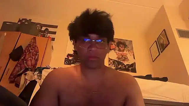 Snapshot of royboy213 chatting on January 2026 09:47:01 AM royboy213 online show from January 2026 09:47:01 AM