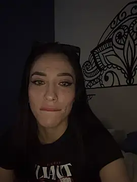 MamiSoft420 online show from March 2026 12:42:02 PM