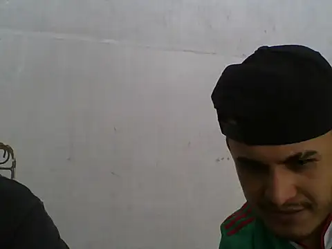 Snapshot of MRdxxx444 chatting on May 2026 07:20:02 PM MRdxxx444 online show from May 2026 07:20:02 PM