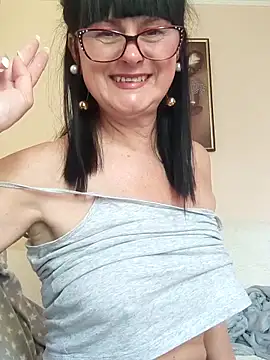 AliceSwan57 online show from June 2026 06:49:01 AM