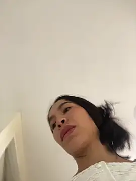 JuliaaVega online show from March 2026 02:20:02 PM