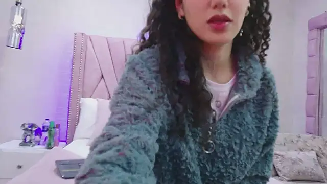 RoxanaAngel online show from February 2026 02:22:01 PM