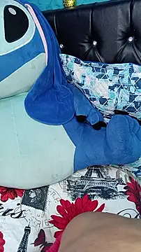 juanmaur22 online show from February 2026 03:27:01 AM