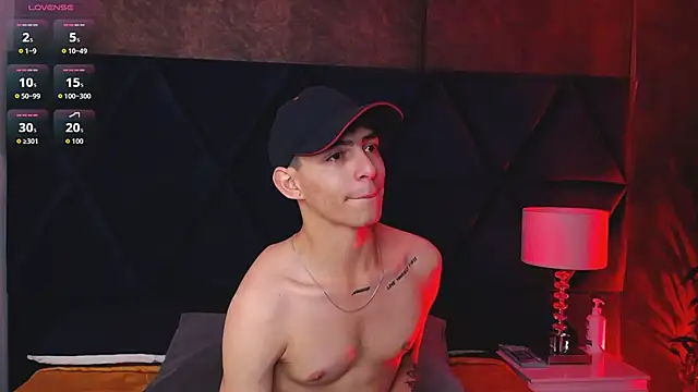 Logan Woods online show from March 2026 11:16:01 AM