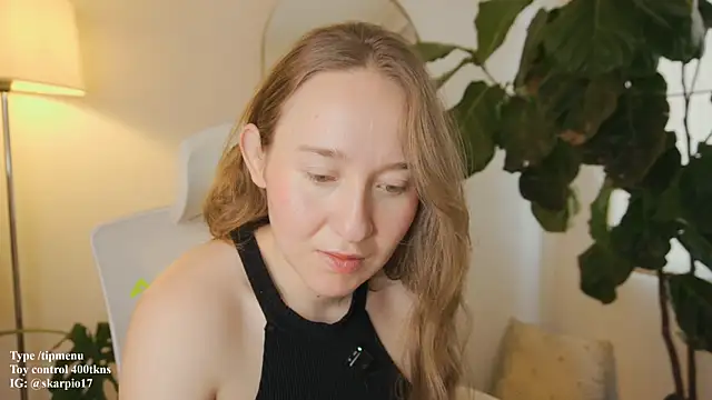 Scarlett NoirMuse online show from February 2026 04:35:02 PM