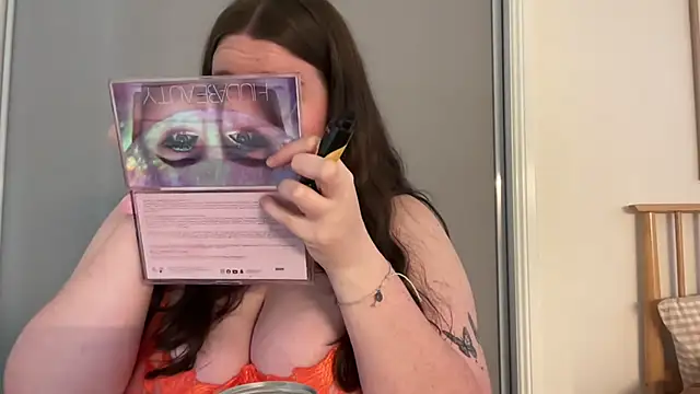 xopeachybaby online show from March 2026 04:29:01 AM